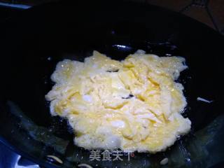 Scrambled Eggs with Garlic recipe