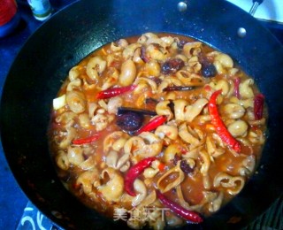 Braised Sausage with Fungus and Potatoes recipe