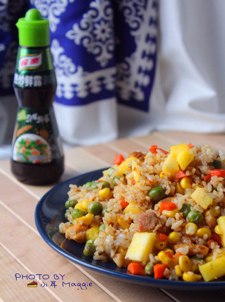 Fried Rice with Fresh Dew Fruits and Vegetables recipe