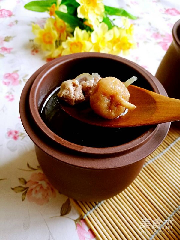 Stewed Lean Meat Soup with Fig and Ginseng recipe