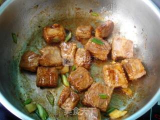 Grilled Pork Ribs with Mushrooms and Chestnuts recipe