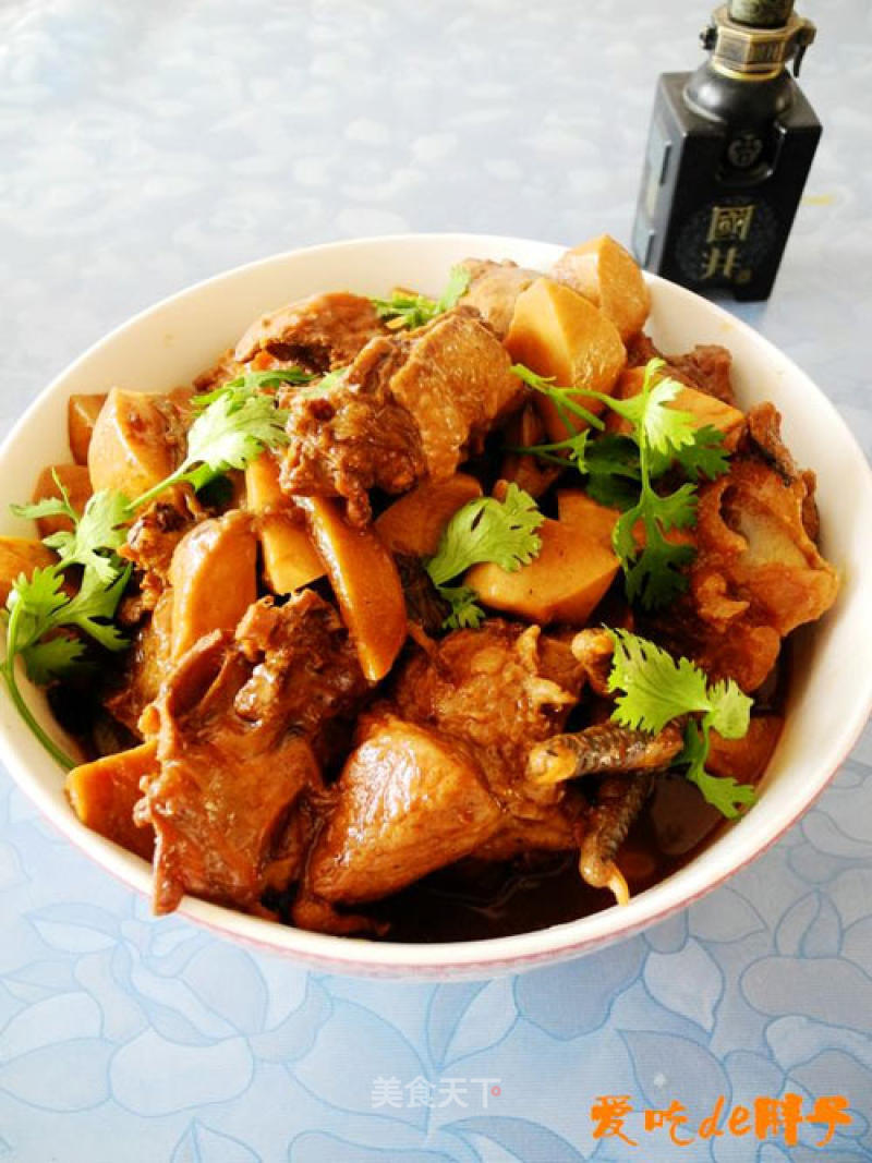 Stewed Chicken Nuggets with Pleurotus Eryngii Sticks