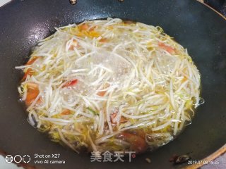Bean Sprouts and Loofah Soup recipe