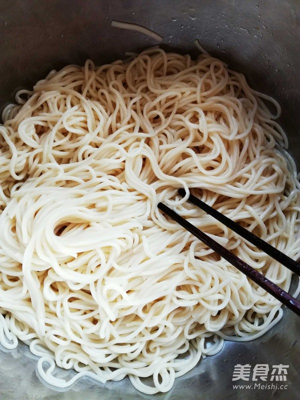 Fried Noodles with Egg and Pork recipe