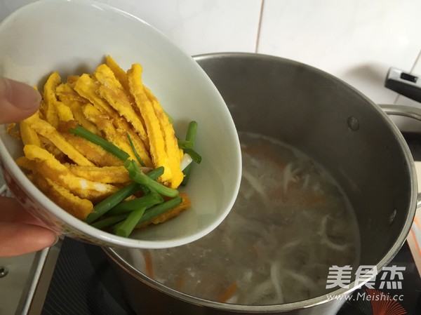 Three-wire Whitebait Soup recipe