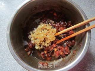 Steamed Pork Noodles with Cabbage Stuffing recipe