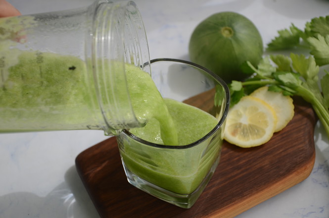 Lemon Celery Cantaloupe Juice recipe