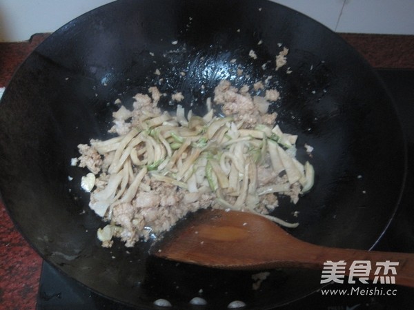 Stir-fry with Minced Meat recipe