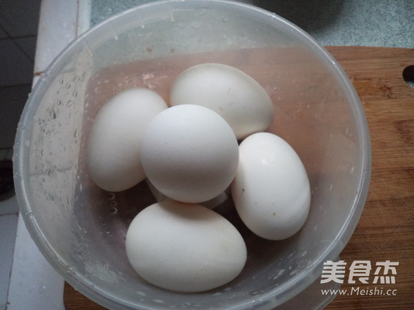 Salted Duck Eggs in Red Oil recipe