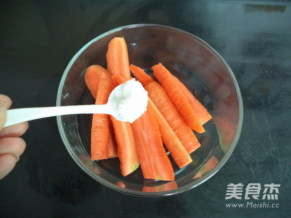 Roasted Carrots with Black Pepper recipe