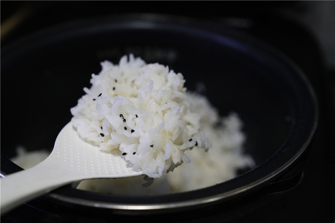 Seasonal Vegetables and Fresh Rice Sushi recipe