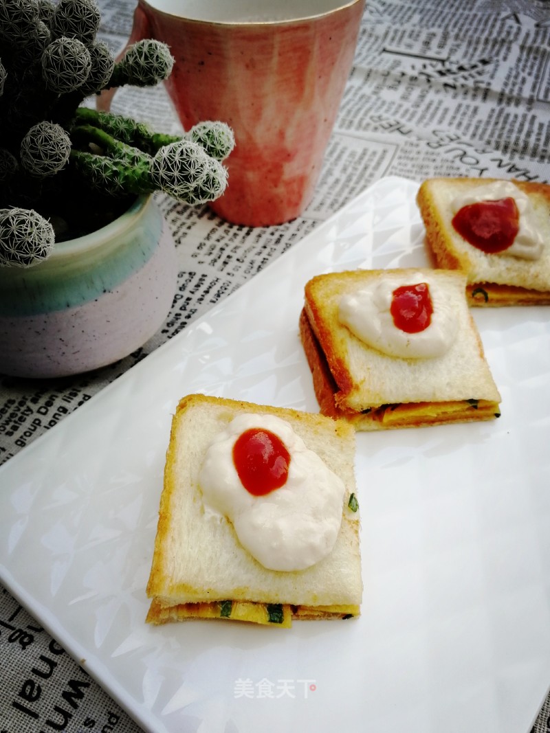 Yogurt Sandwiches recipe