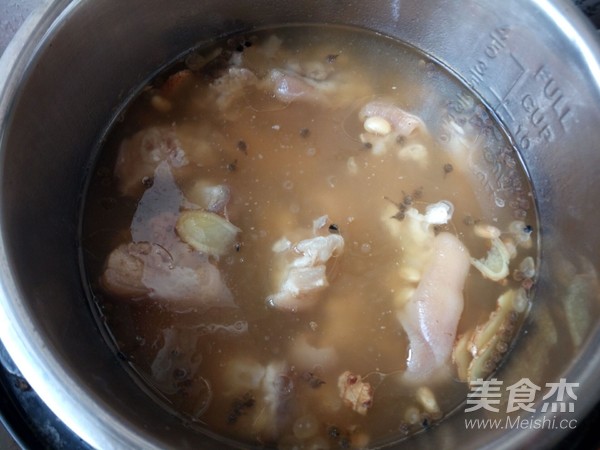 Soy Trotter Soup recipe