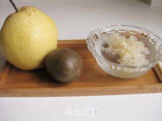 Luo Han Guo Tremella and Snow Pear Health Soup recipe