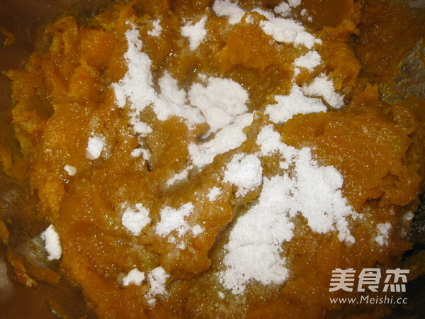 Pumpkin Purple Sweet Potato Round recipe