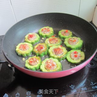 Pan-fried Stuffed Bitter Gourd recipe