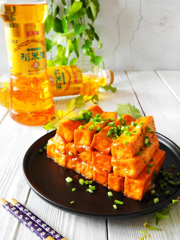 Fried Tofu in Tomato Sauce recipe