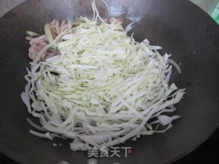 Vegetable Stir-fried Pumpkin Spiral Noodles recipe