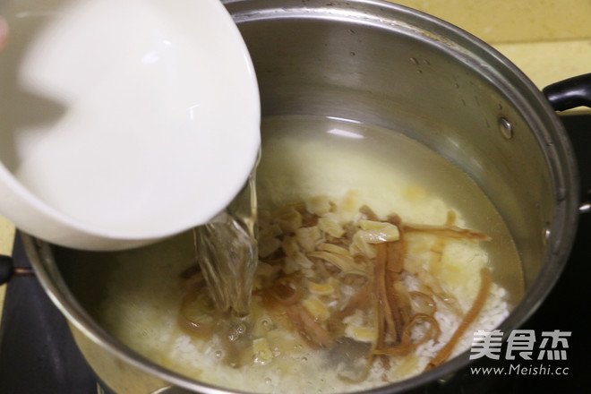 Scallop Sandworm Lean Meat Congee recipe