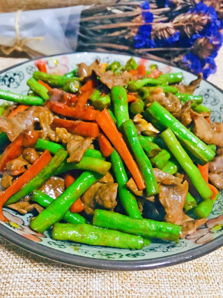 Stir-fried Pork Heart with Beans recipe