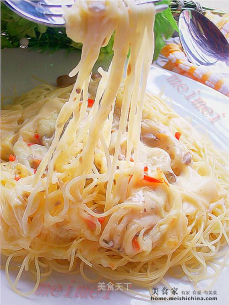 Lazy Way to Eat @@美食简~~ Cheese, Clams, Seafood Pasta recipe