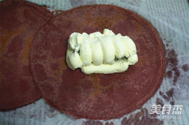 Hong Kong Style Dessert【pitaya Pancake】 recipe