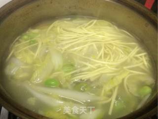 Bone Noodle Soup recipe