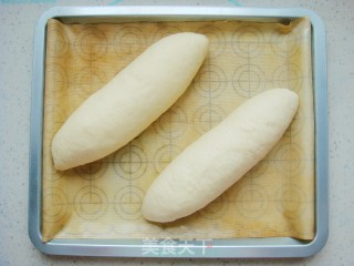 Raisin Soft European Bun recipe