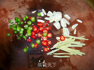 Xinlan Hand-made Private Kitchen [taste Lettuce Strips]——the Petty Bourgeois Fan of Crispy Lettuce recipe