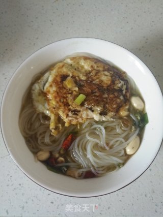 Sour Soup Rice Noodles recipe