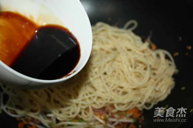 Fried Noodles with Shiitake and Bacon recipe