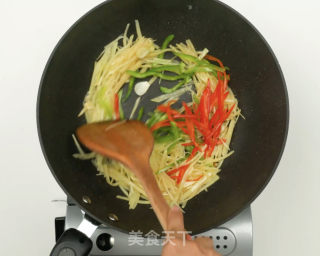 Green Pepper and Potato Shreds recipe