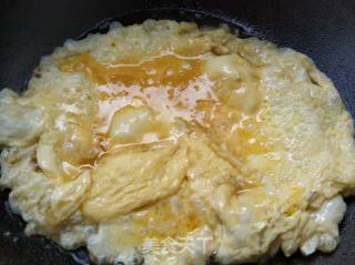 Tomato Scrambled Eggs recipe