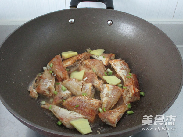 Salted Fish Stewed Tofu recipe