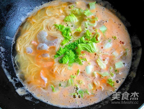 Shrimp and Egg Yolk Noodle recipe