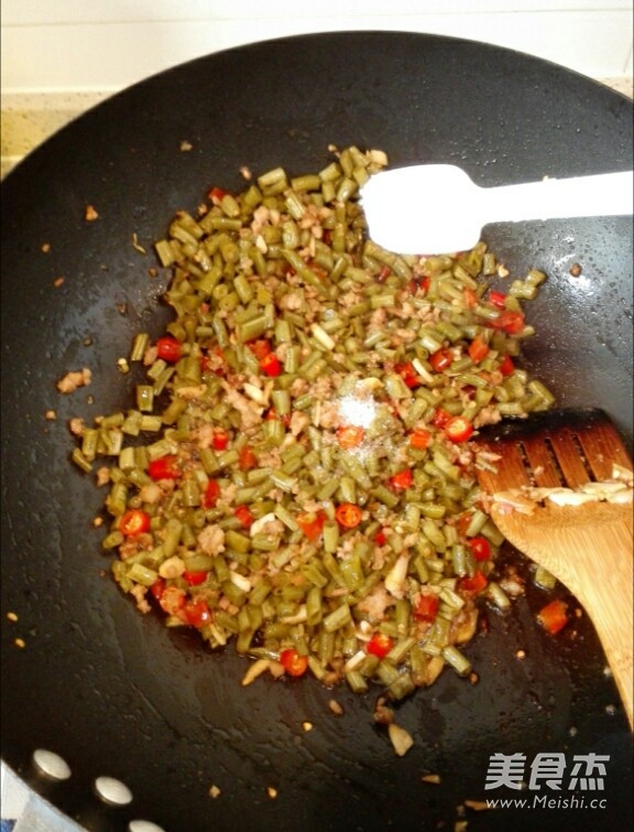 Stir-fried Minced Pork with Pickled Beans and Classic Hunan Vegetable recipe