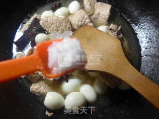 Braised Pork Ribs with Quail Eggs recipe