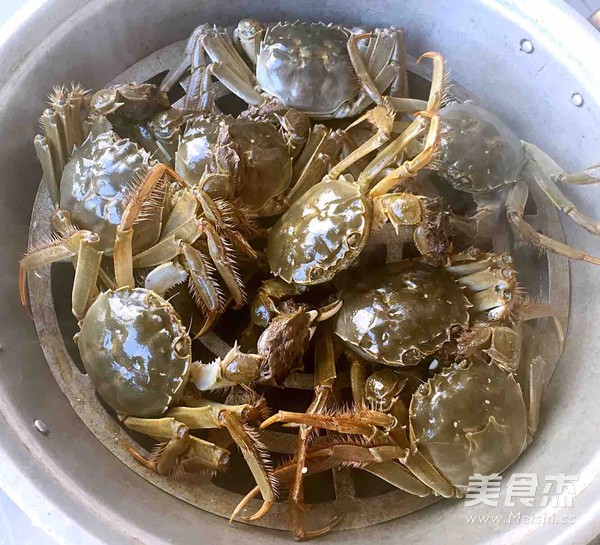 Steamed River Crab recipe