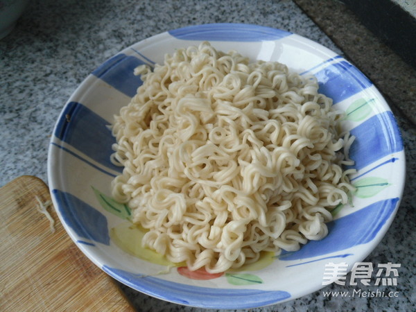 Fried Noodles with Shrimp recipe