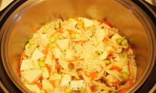 Green Bamboo Shoots and Chicken Cooked Rice recipe