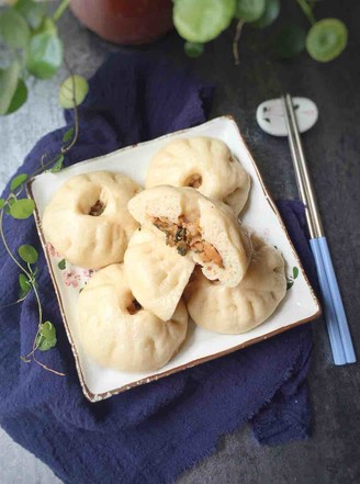 Mei Cai Rou Bao recipe