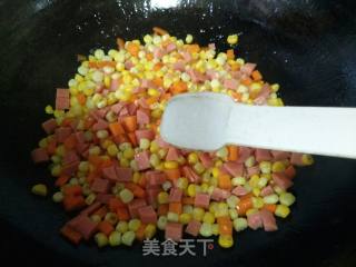 Stir-fried Corn with Ham and Carrots recipe
