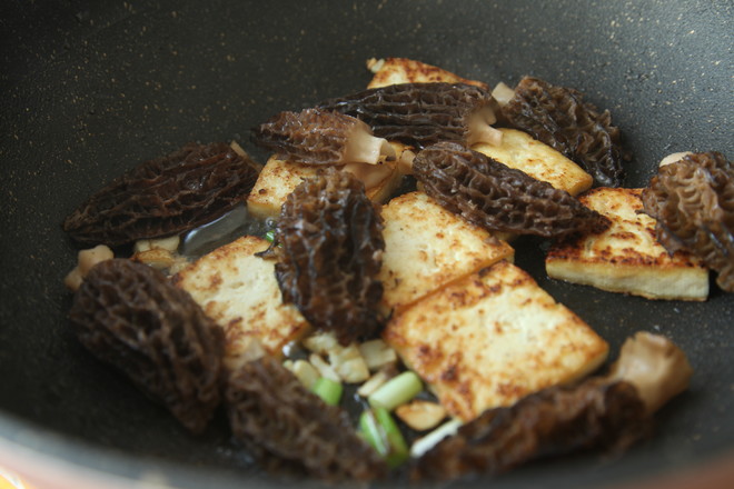 Grilled Tofu with Fresh Morels recipe