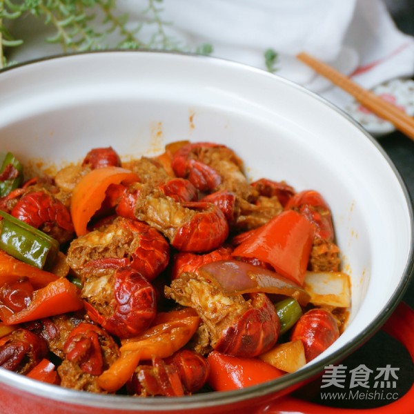 Authentic Huaiyang Home Style-braised Crayfish recipe
