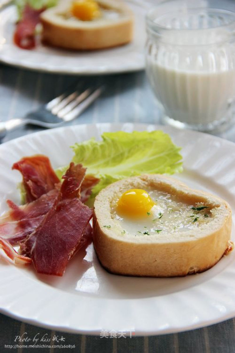 [food is Still Ring Baking Competition Area]: Love Breakfast---qiaoxin Egg Toast