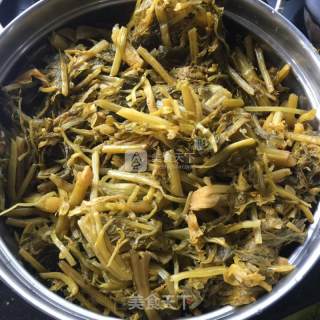 Bamboo Shoots and Dried Vegetables recipe