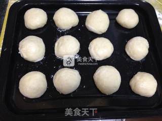 #aca烤明星大赛#afraid of Getting Fat? Try The Condensed Milk Bun recipe