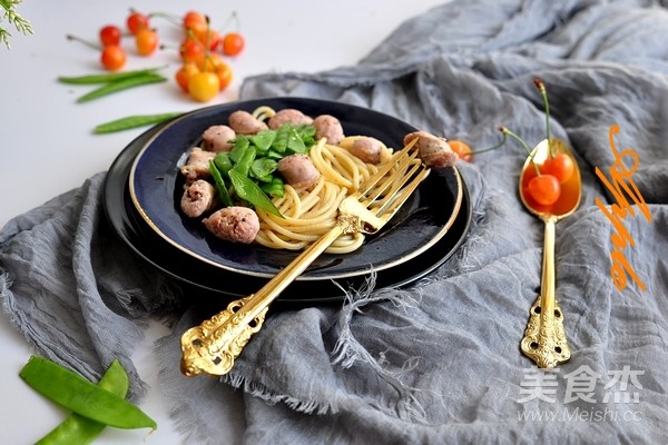 Pasta with Garlic and Black Pepper recipe