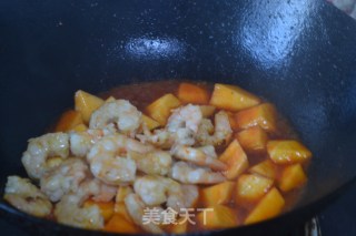 Apple Shrimp in Tomato Sauce recipe