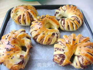 Making Bread for The First Time-the Successful Bean Paste Flower Bread (with Bean Paste Method) recipe